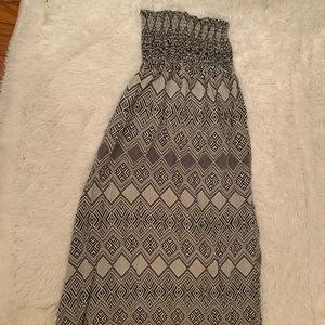 Black and White Bandeau Maxi Dress